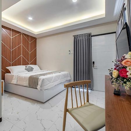 Tree Homestay Mitra Reddoorz Kasri Luaran gambar