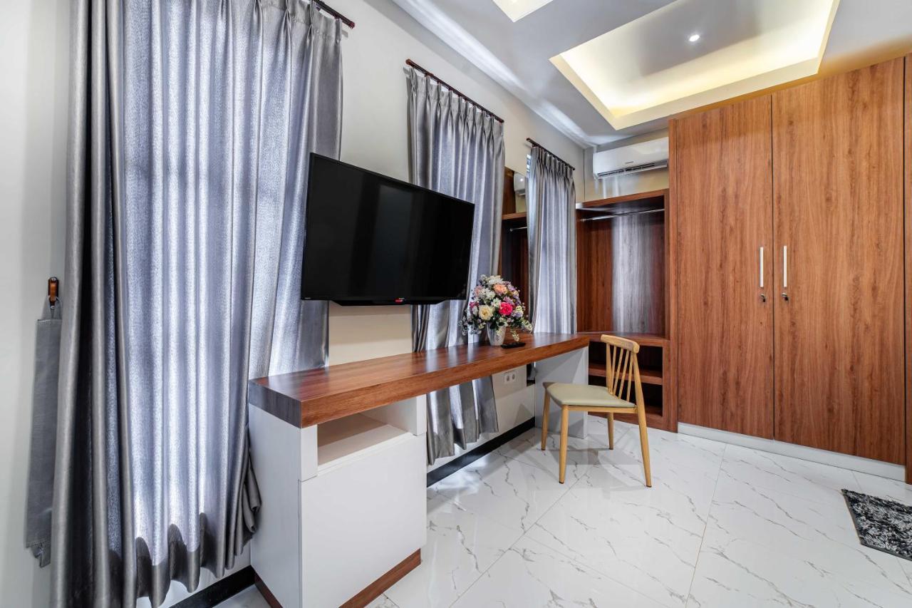 Tree Homestay Mitra Reddoorz Kasri Luaran gambar
