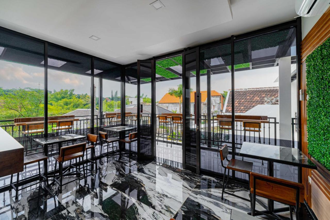 Tree Homestay Mitra Reddoorz Kasri Luaran gambar